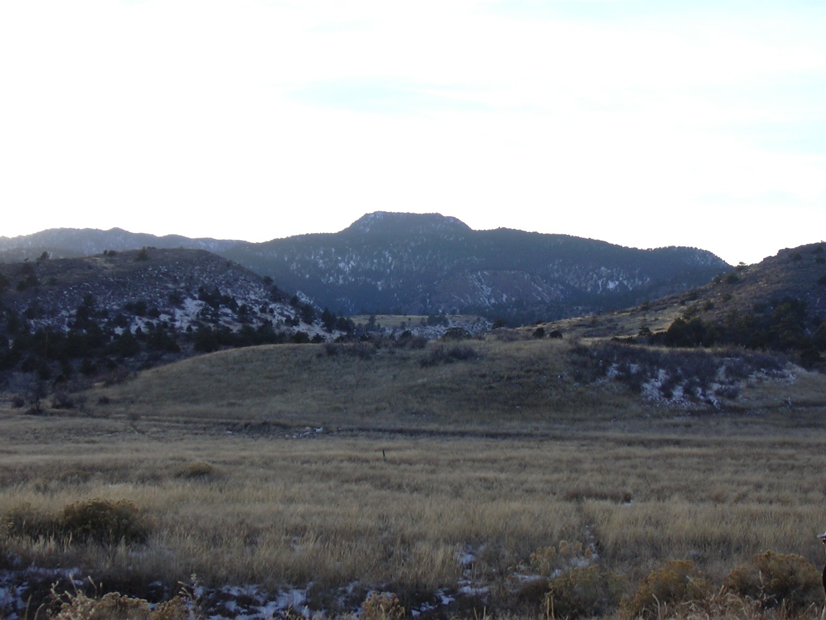 Coffintop Mountain (8049 ft) from Hall Ranch parking
area, 11/25/07